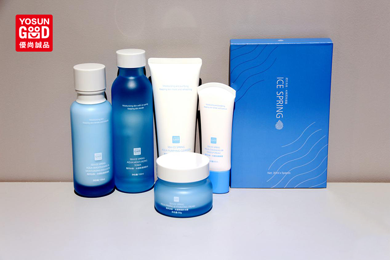 优尚诚品快时尚百货加盟生意好吗