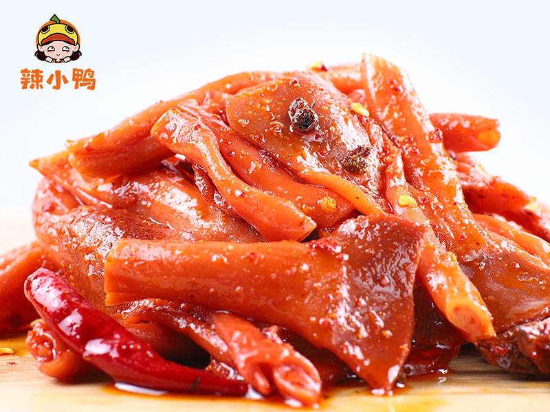 开一家辣小鸭鸭货店要怎么选址？